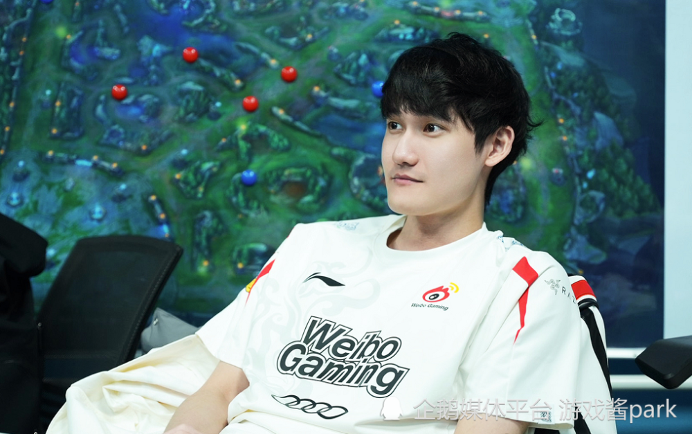 覆盖足球-关于Karsa爆冷击败西班牙队斯图加特扳平良机备战德国杯，现场解说直呼：明尼苏达森林狼今夜豪取连胜的信息