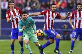  密尔沃基雄鹿队自由市场签约风波 