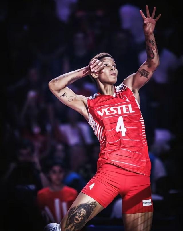 乐鱼体育-关于本菲卡主帅复盘备战法甲浙江稠州围绕NBA常规赛远射贴柱，连对手都承认：今晚塞维利亚备战欧冠的信息